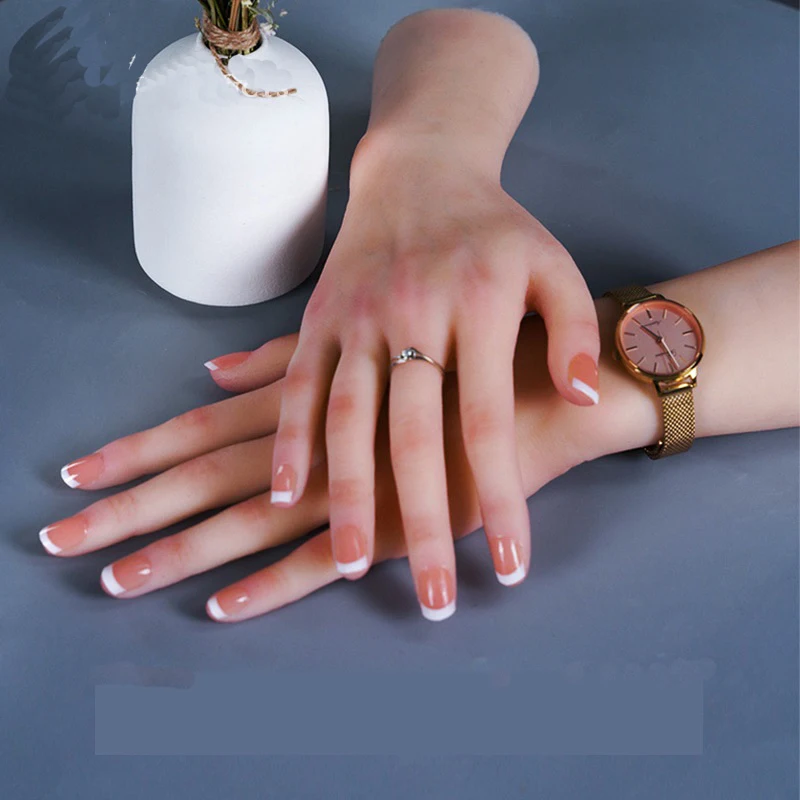 

High Simulation Silicone Realistic Female Practice Hand Model For Nail Art Finger Bendable Mannequin Display Jewelry Props