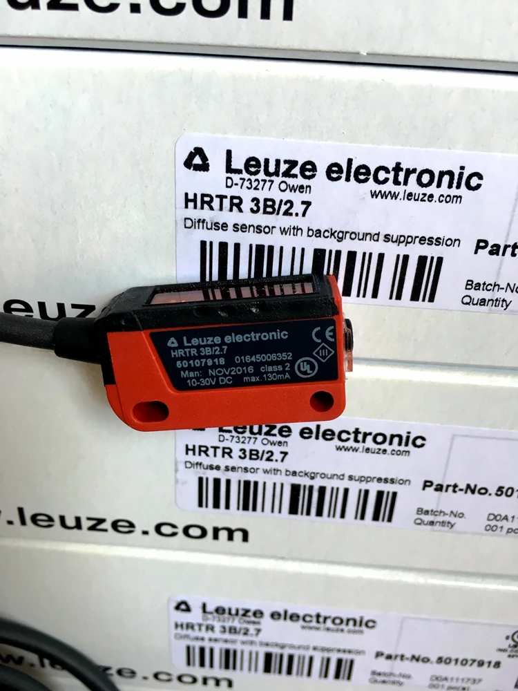 100%  new original  Leuze photoelectric switch HRTR 3B / 2.7 HRTR 3B / 6.7