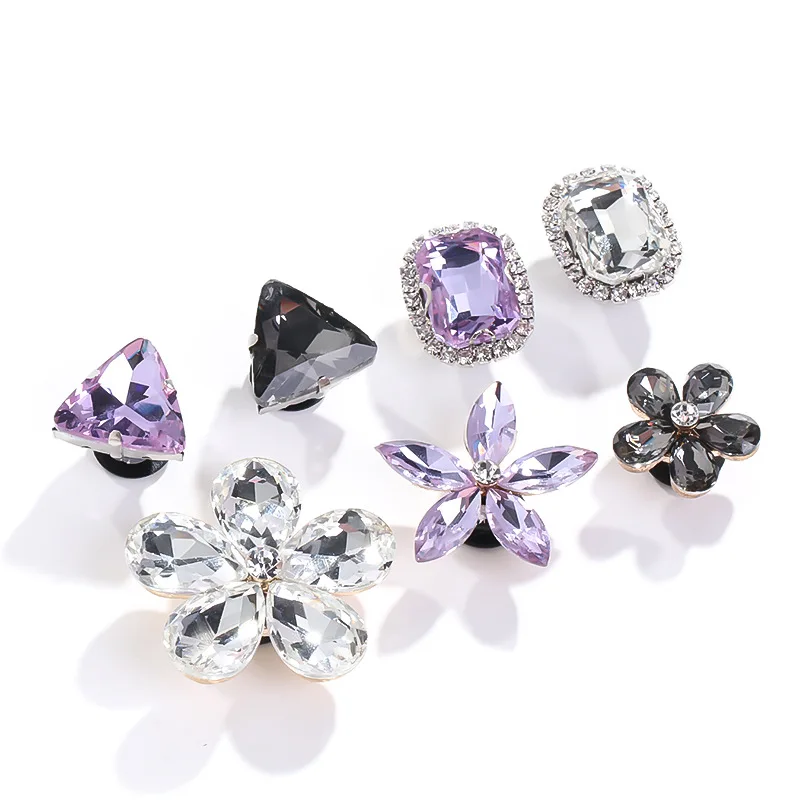 1pcs New Designer Shoes Designer  Charms Bling Rhinestone  Gift For Clog Decaration Pendant Buckle for Gift