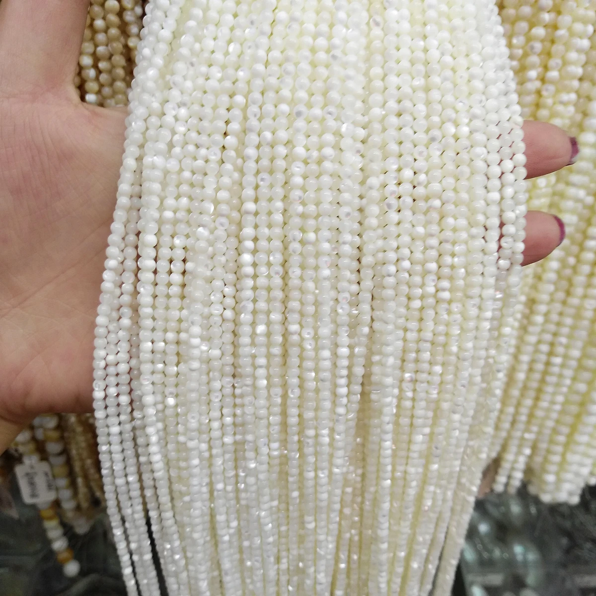 Wholesale Natural Shell Beads white Round Stone Bead for Jewelry Making DIY Bracelet Necklace stone Strand 15.5\'\' spot