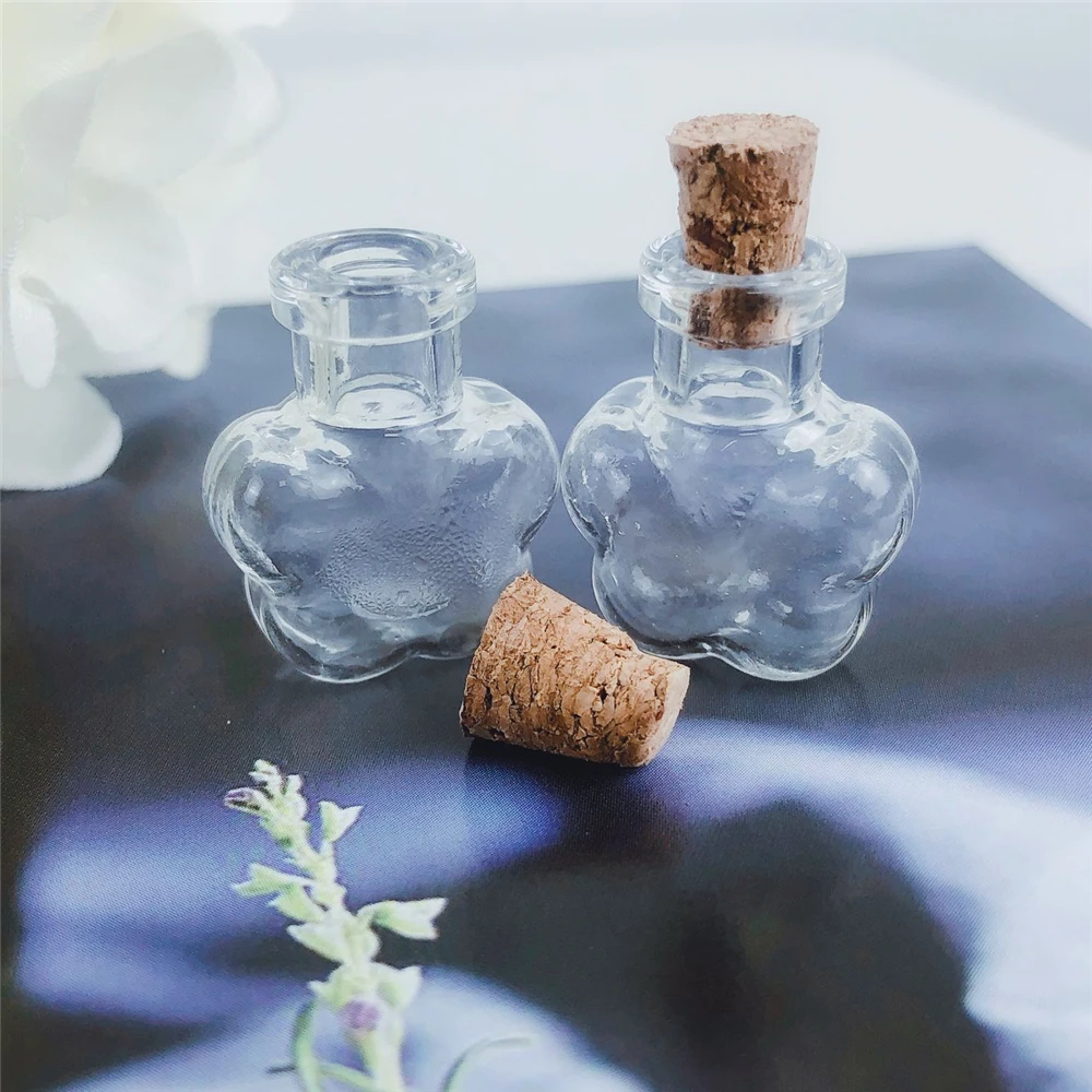 

100Pcs 2ml Small Hyaline Glass Ornaments Plum Shaped Bottle with Cork Mini Crafts Perfume Travel Sub Vials Jewelry Pendant