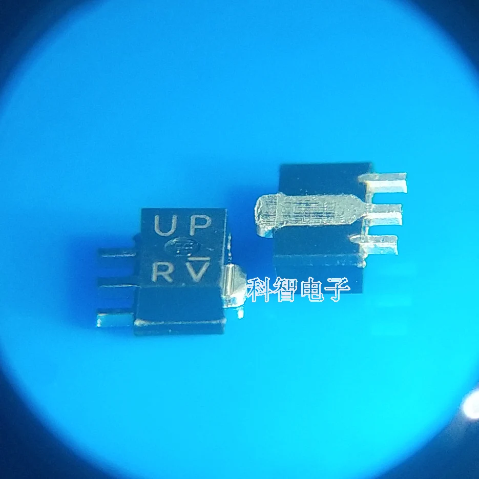 Good Quality 2SC5824T100R 2SC5824 UP 2SA2071T100Q 2SA2071 UN Power Transistor NPN PNP 60V 3A SOT-89 SMD