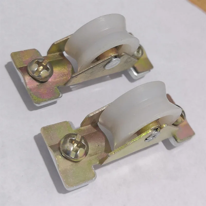 

Раздвижная дверь, пластиковый стальной оконный шкив, стекло, алюминиевый сплав, латунное колесо, отключенный нейлоновый ролик, фурнитура