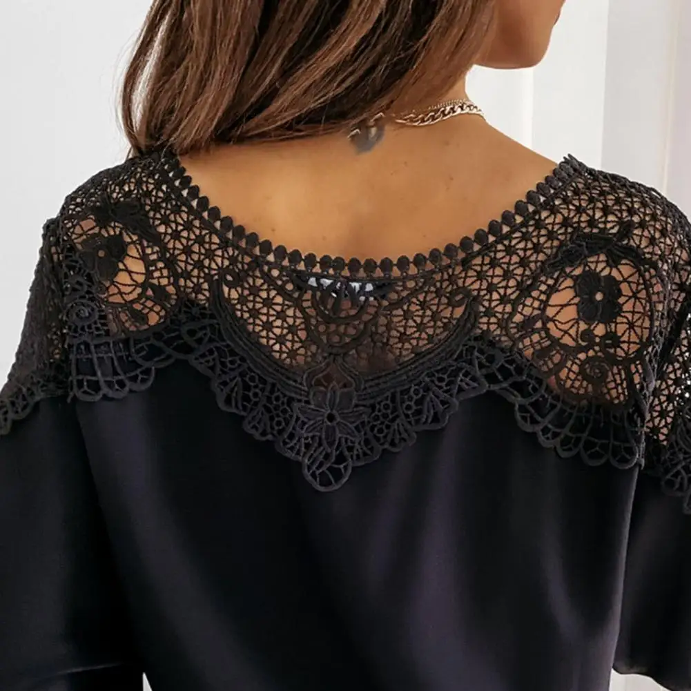 Elegant Women Blouse Solid Color Lace Patchwork Autumn Winter Shirts Hollow Out Long Sleeve O Neck Office Ladies Blouse Top