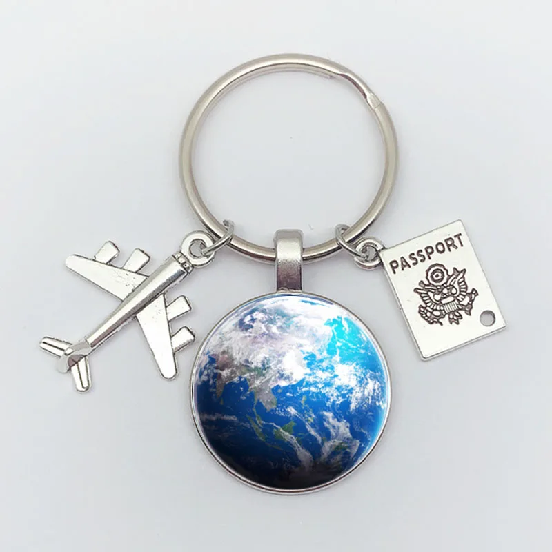 Earth Aircraft Keychain Pendant Earth Compass Personalized Commemorative Keyring Gift for Travel Lovers