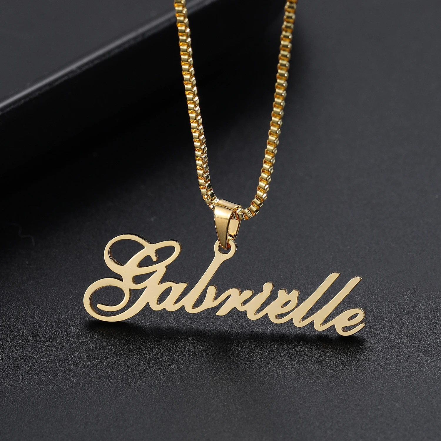 

Custom Name Necklace Cuban Chain Gold Chocker Stainless Steel Personalized Letter Necklaces Charms Jewelery For Women Gift