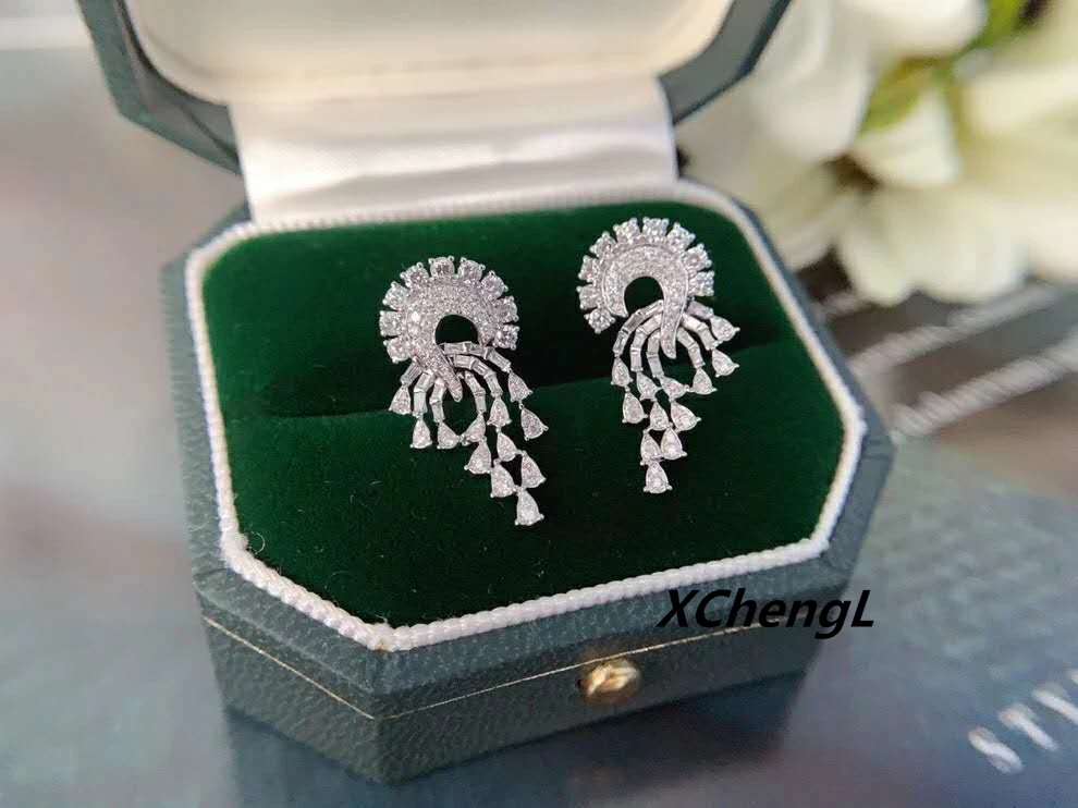 2020 New Fashion 18K（AU750）1CT Diamond Earrings  Jewelry for Lady&Women&Party&Wedding