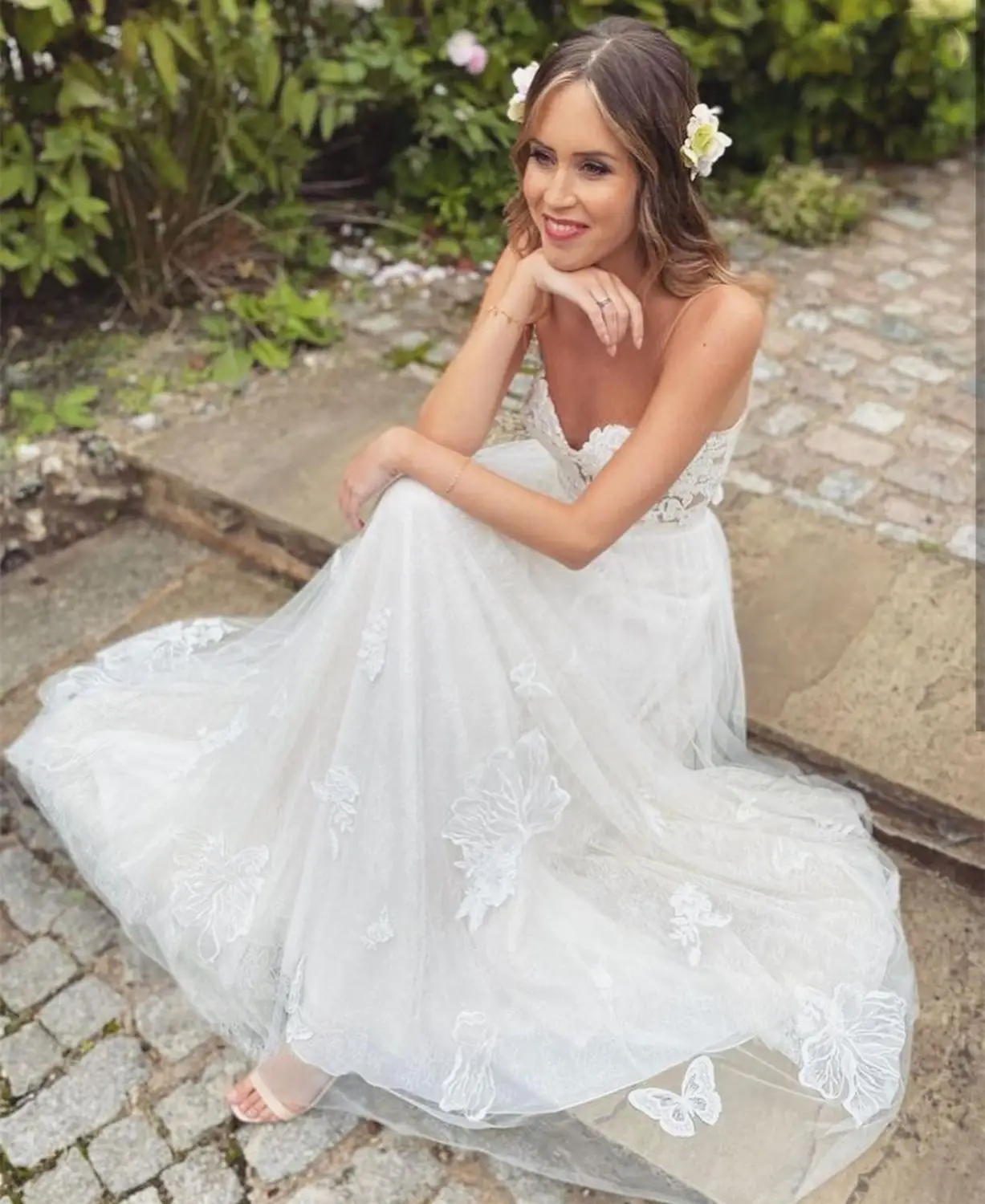 LSYX vestido de novia de dos piezas con tirantes finos, traje de novia de línea a, escote corazón, sin mangas, Apliques de encaje, largo hasta el suelo, encantador