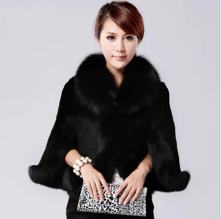 

Womens Faux Fur Jackets Shorts Section Black And White Female Imitation Rabbit Fur Cloak Coats Large Size Chaqueta Mujer J2903