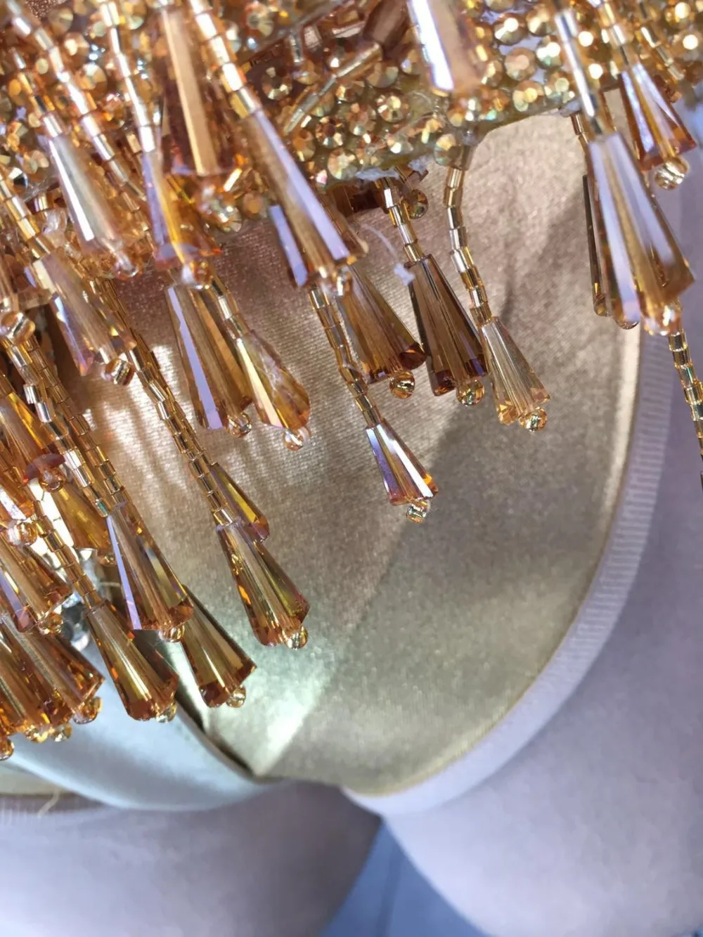 فساتين بلينغ لأداء المسرح، فساتين ذهبية، فستان مثير من الخرز الكريستالي، ملابس الرقص، ملابس ملهى ليلي لامعة