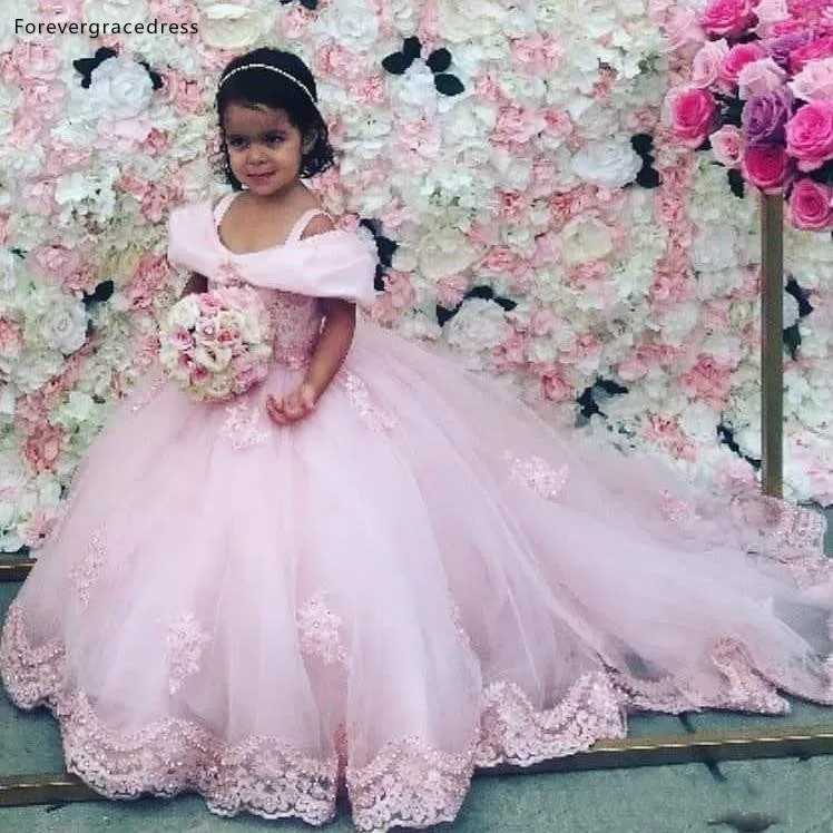 

Princess Pink Flower Girl Dresses For Weddings Off Shoulders Lace Little Girls Pageant Kids Party Gown