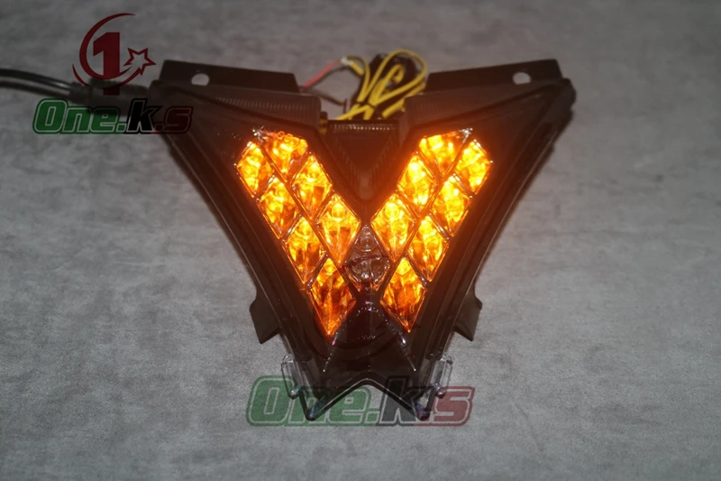 Motorcycle Accessories For Aprilia RSV4 Tuono APRC V4 V4R 11-18  LED Rear Tail Light Integrated Turn Signal Function Brake Light