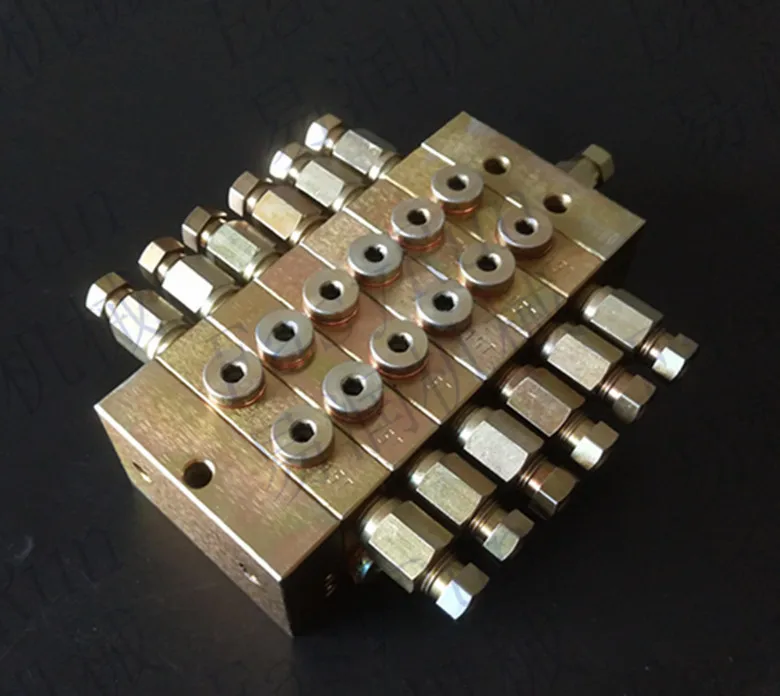 1000 type Progressive Grease Distributor Grease Manifold Block for Centralized Lubrication System 12 outlets With Micro Switch