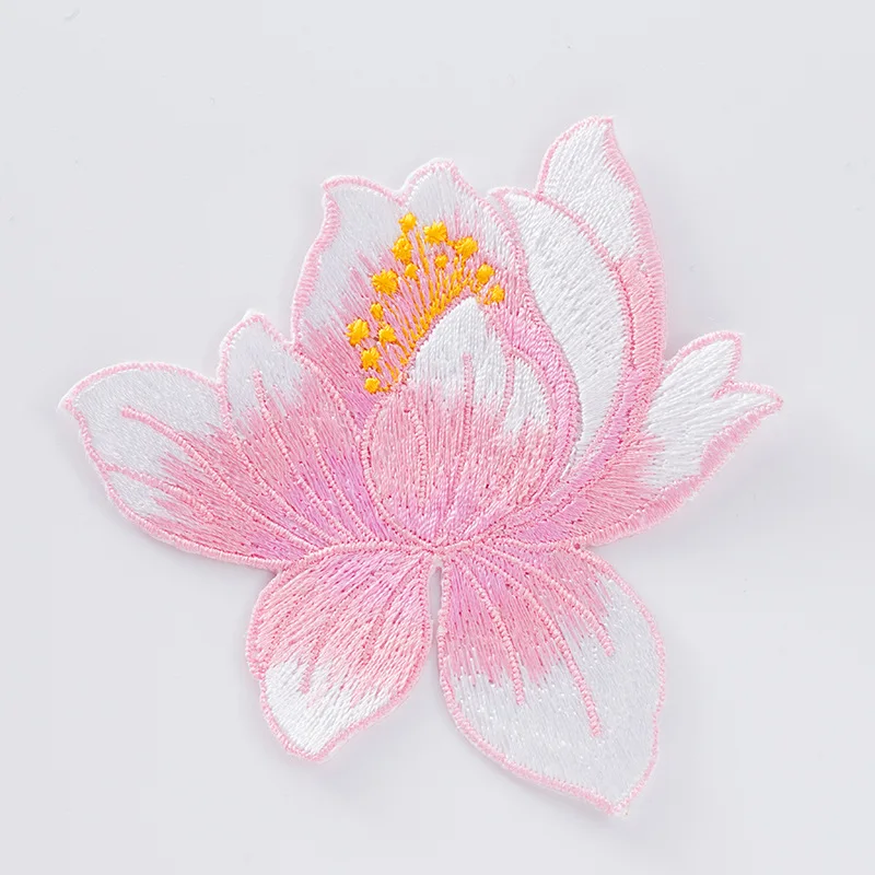 Lotus flower embroidered Patches for Clothing iron on Embroidery Stickers Clothing Applique flowers Decoration Badge parche