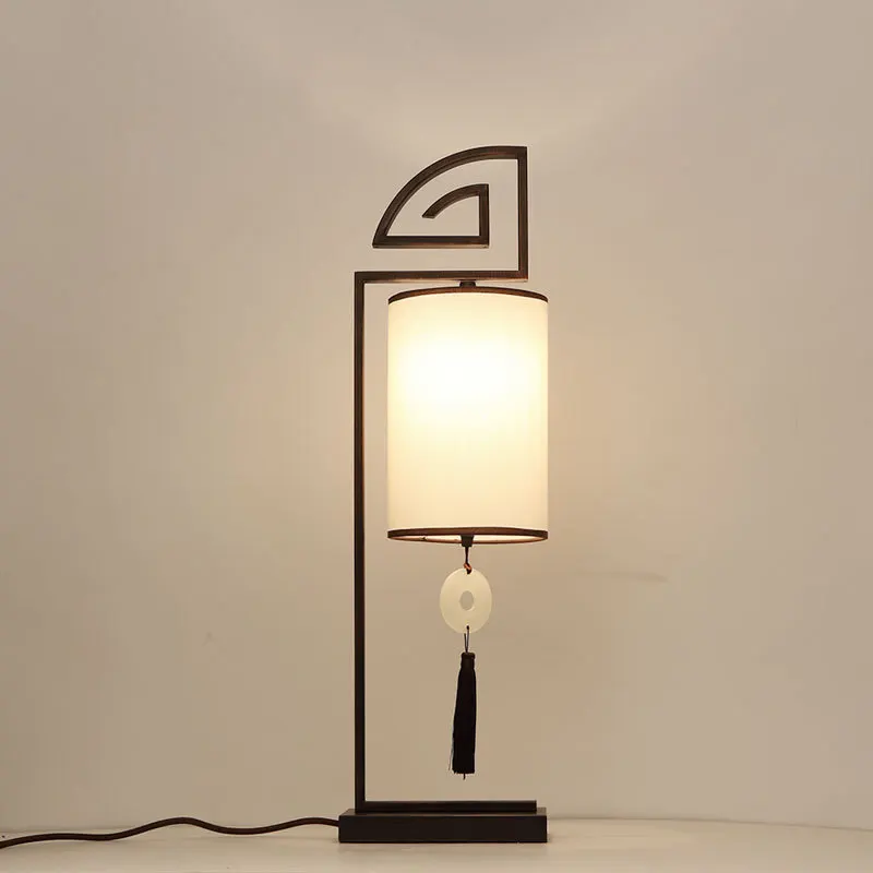 

Modern new Chinese Zen simple vertical desk lamp classical study decorative desk lamp Chinese wind lamp