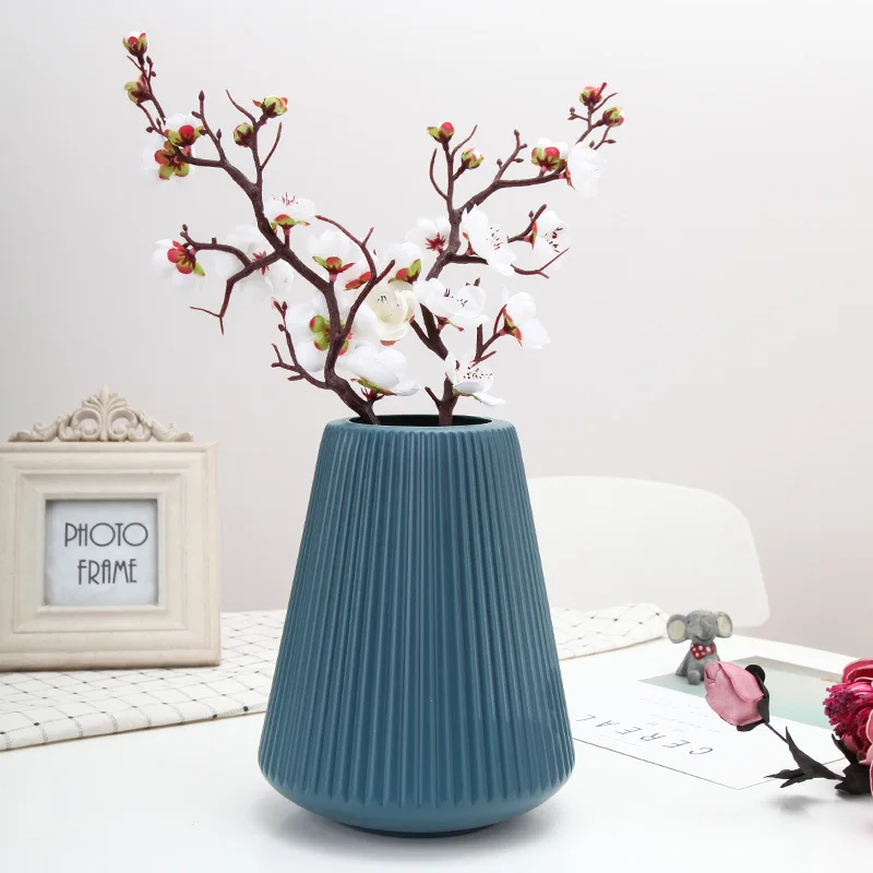 

Nordic Creative Plastic Vase, Decoration Crafts, Dry and Wet Flower Decoration, Imitation Ceramic