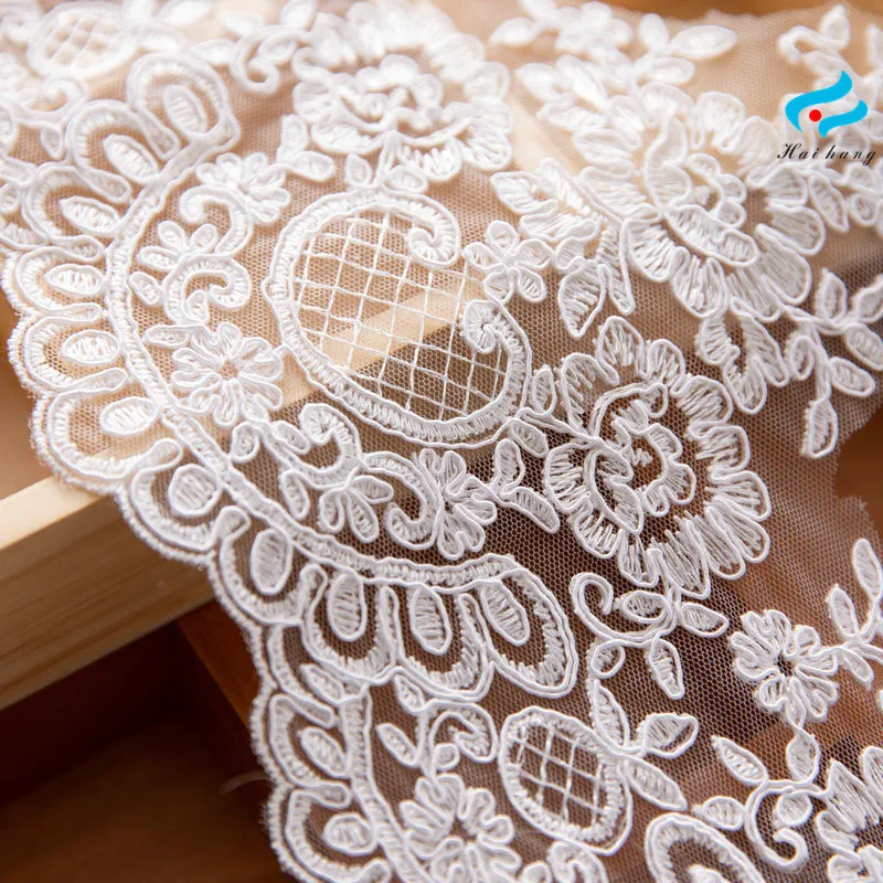 1Yard European-style Pure white ivory Lace Fabrics Wedding Veil Tiara DIY Handmade Jewelry Cording Trims Flower 20cm