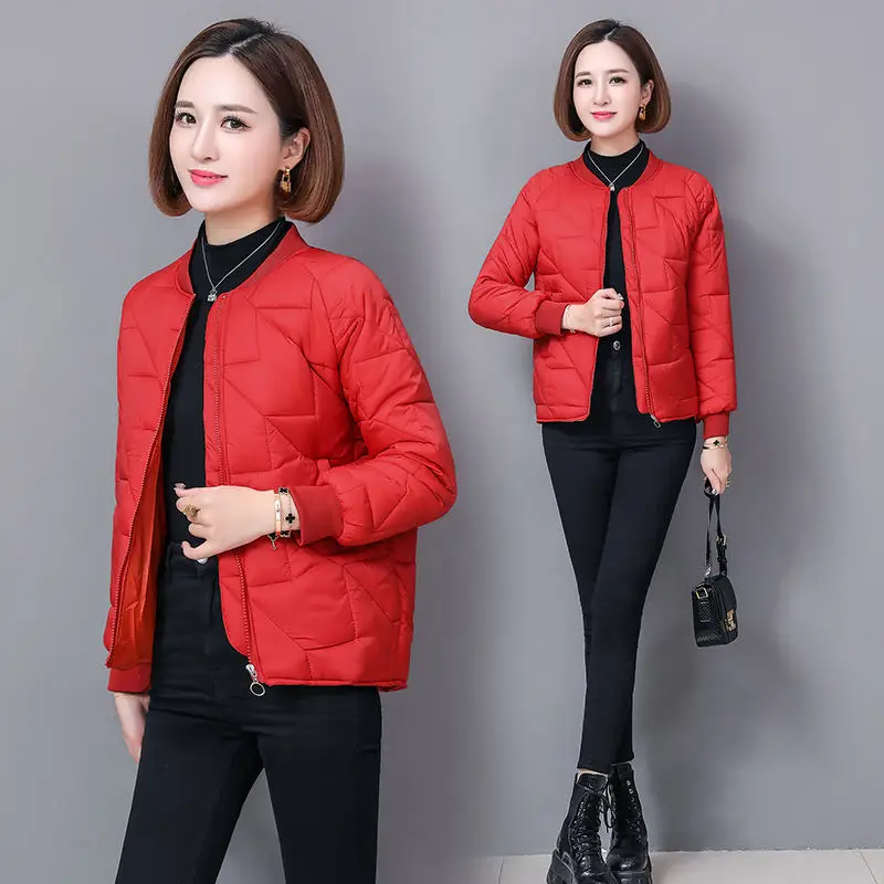 Casaco de algodão de inverno feminino novo grosso curto jaqueta estilo feminino solto casaco senhoras leve para baixo jaquetas outwear