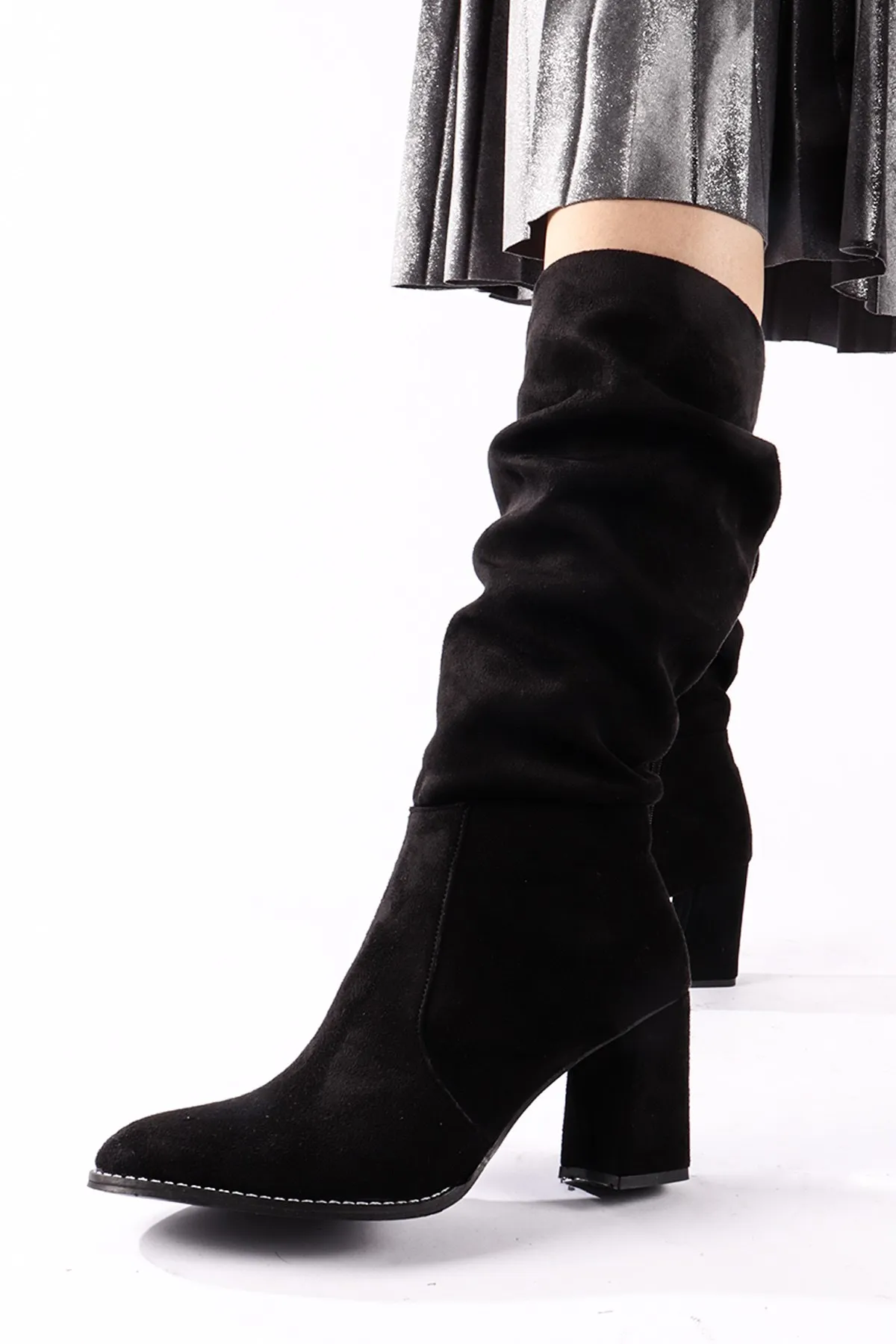 Fiona botas de camurça preta