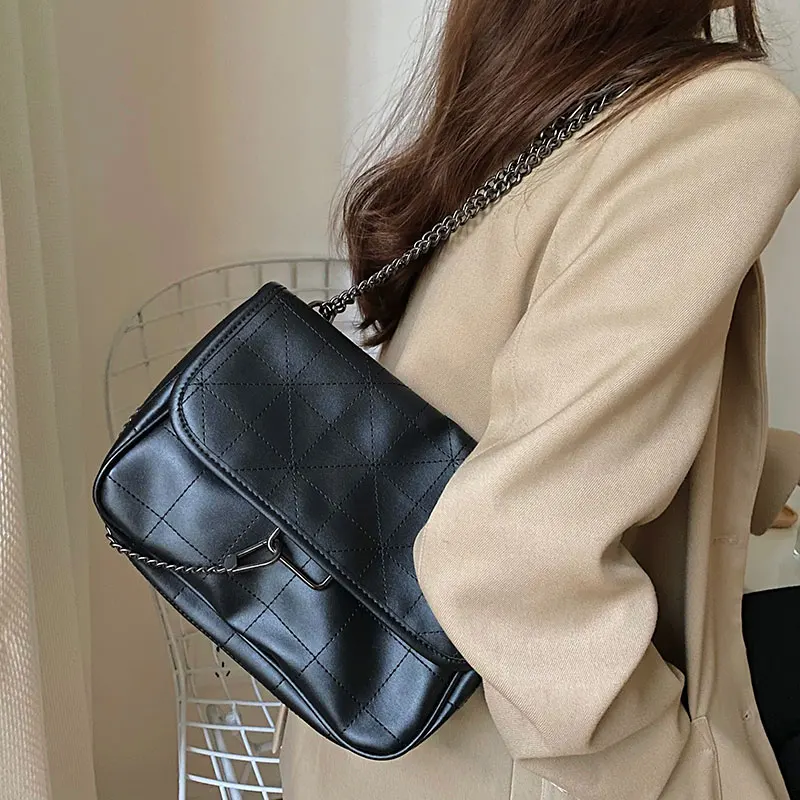 Chain Shopper Tote Handbag Female Designer Underarm Shoulder Bag Large Capacity Messenger Bags for Women Quilted Crossbody Bags