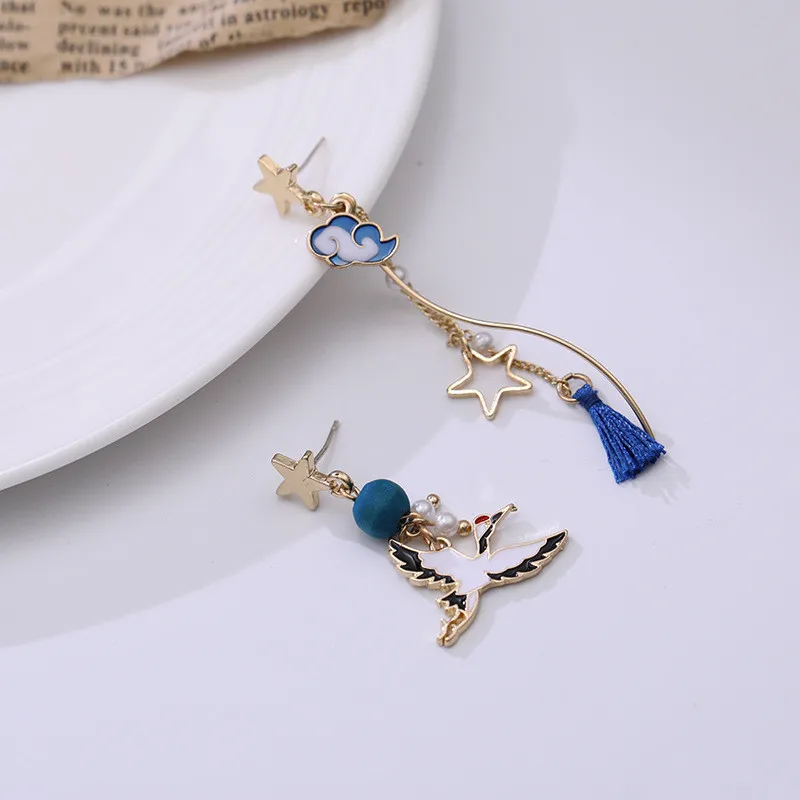 Chinese Style Folding Fan Crane Carp Lotus Asymmetrical Long Tassel Dangle National Style Earrings for Women Jewelry Gift