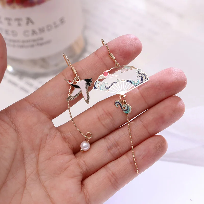 Koreanische neue süße geometrische Tropfenohrringe für Frauen, niedliche Katze, Kaninchen, Stern, Mond, asymmetrische baumelnde Ohrringe, Geschenk für Schmuck. – Detail 8