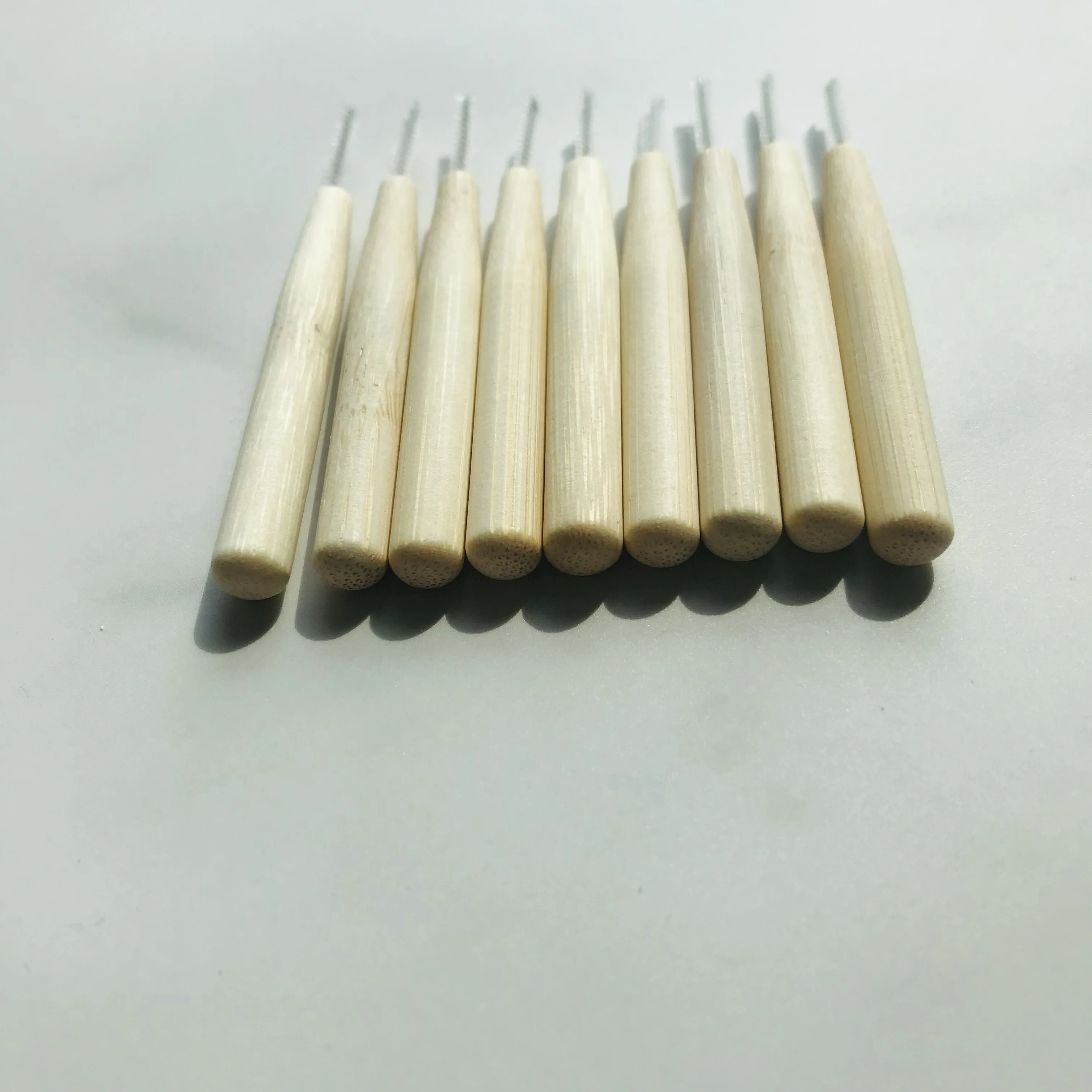 100 pcs ECO Friendly Bamboo Baby Brush for Brow Perm Tinting Lash Extension Brush Mascara Wands Biodegradable Interdental Brush