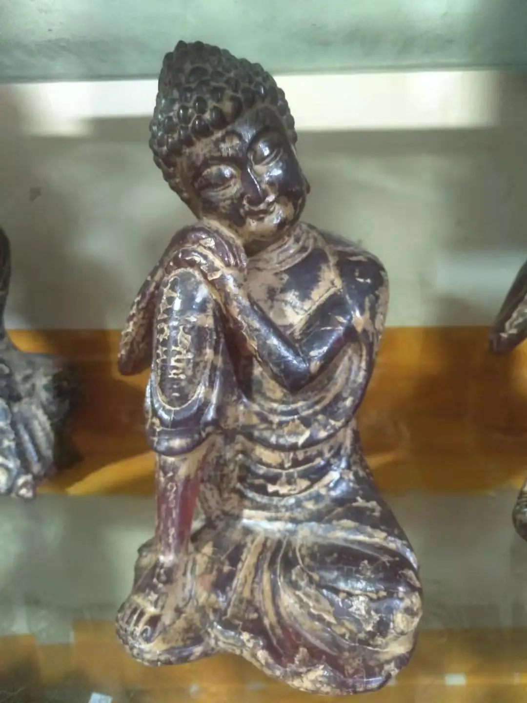 

Antique old collection Tibet Amber Buddha statue ，01, Free Shipping