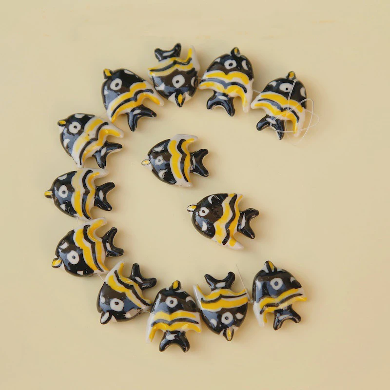 

5pcs 17x21mm Hand Painted Yellow Black Stripe Fish Ceramic Beads Loose Spacer DIY Porcelain Bead For Jewelry Making Accessories