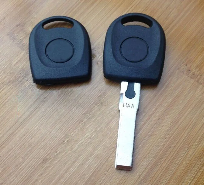 Replacement Transponder Key With ID48 Chip For VW VOLKSWAGEN B5 Passat HU66 Uncut Blade