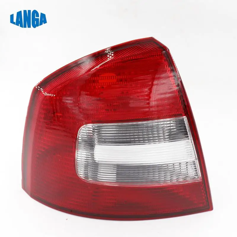 

1Z5945111B 1Z5945095B подходит для Skoda Octavia 1Z SE 2009 - 2013 задсветильник онарь левый задний фсветильник N/S пассажирская сторона