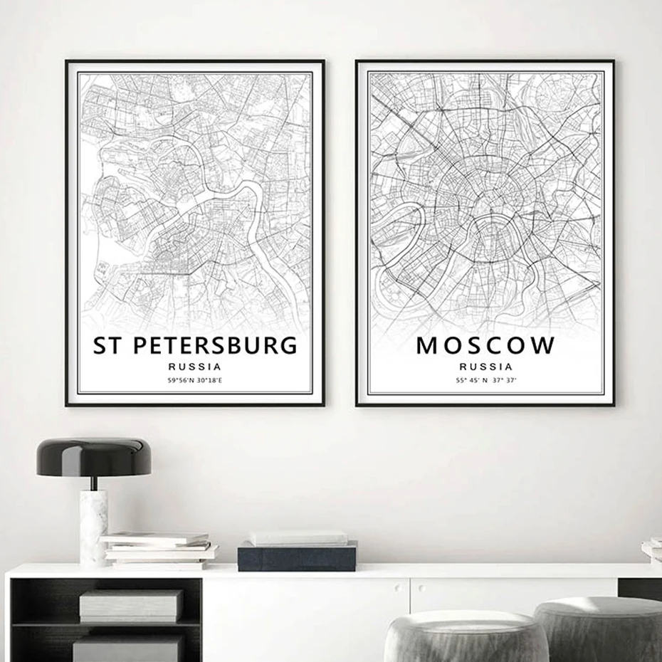 

Карта Москвы и Петербурга на холсте