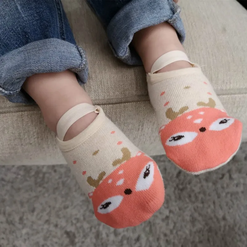 1 Pair Cute Cartoon Fashion Baby Girls Boys Non-slip Cotton Toddler Floor Socks Animal pattern First Walker Shoes for Newborns