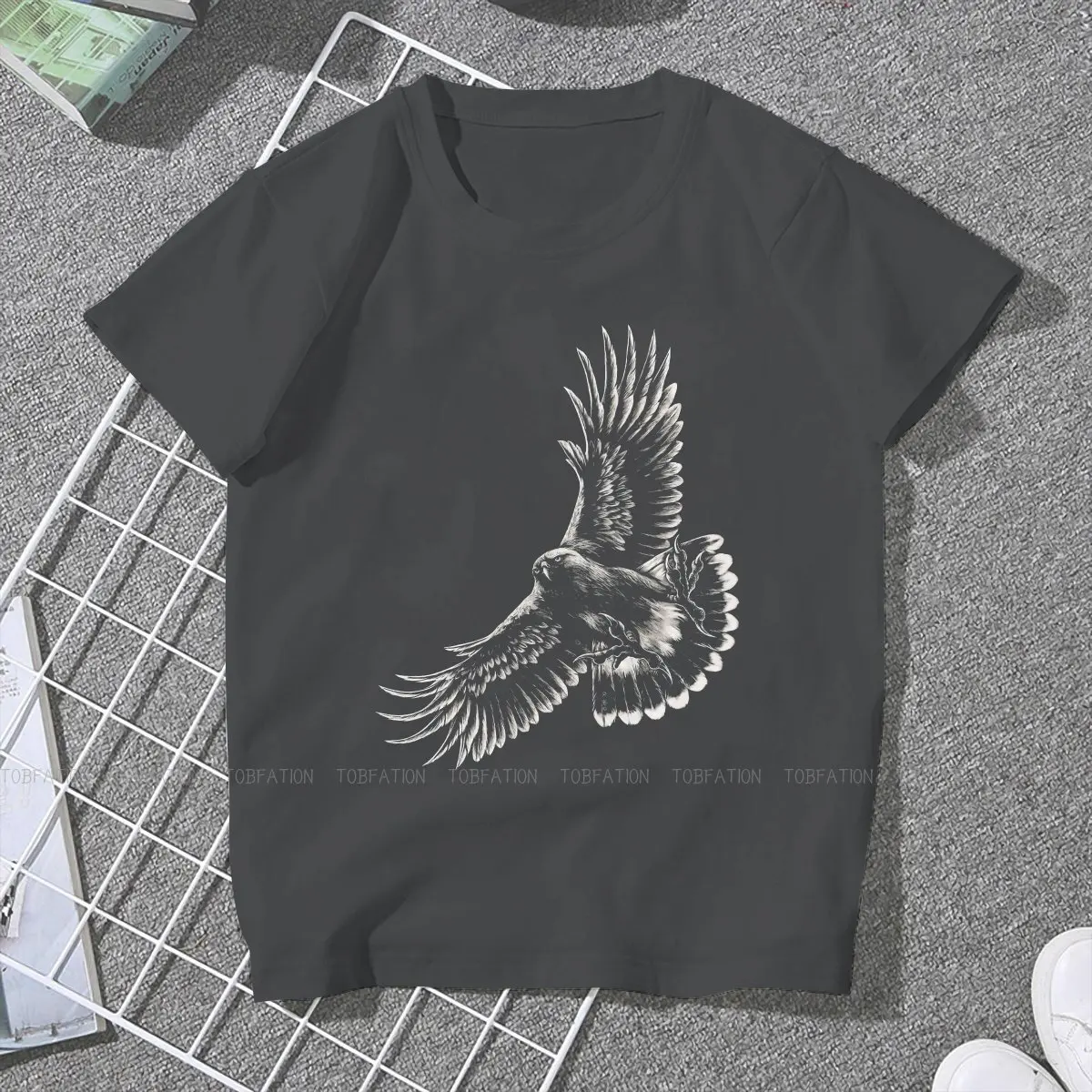 Mariposa the Harris Hawks Women's T Shirt Falconry Austringer Hawk Ladies Tees Harajuku O-neck Tops Basic Tshirt Oversized 5XL