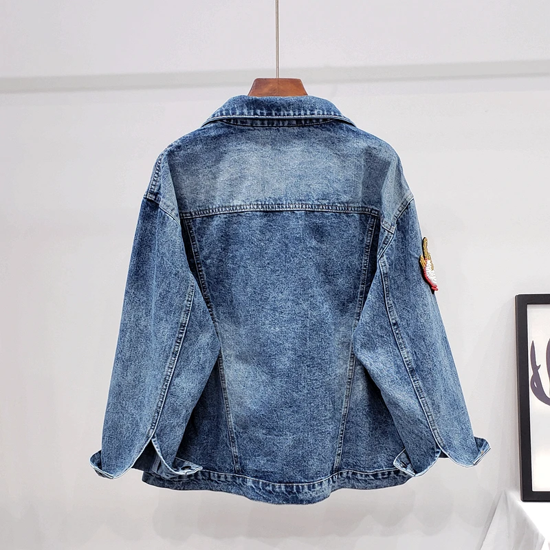 2021 Spring European Style Women Heavy Handmade Beaded Jean Jacket Badge Fashion Loose Denim Short Jacket Coat jaqueta feminina