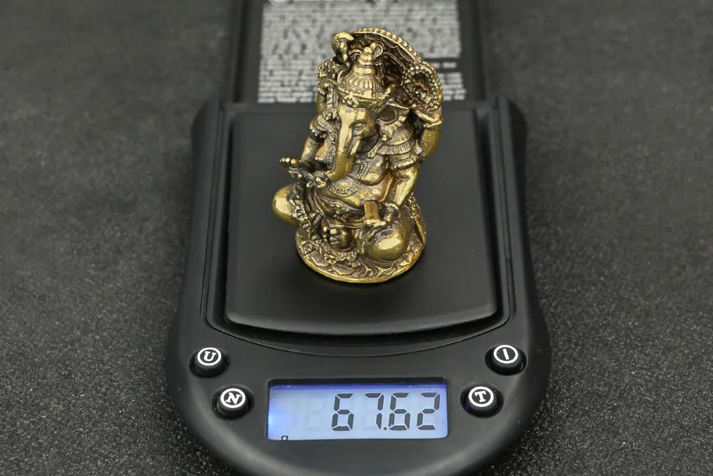 antique Handmade solid Brass Buddha Statue Tathagata Elephant God Ganesha craft ornament Miniature desktop decoration a0055