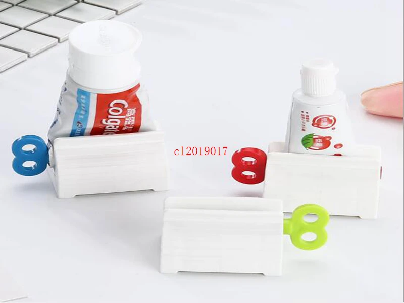 

Manual toothpaste extruder household toothpaste squeeze holder bathroom cleanser extruder