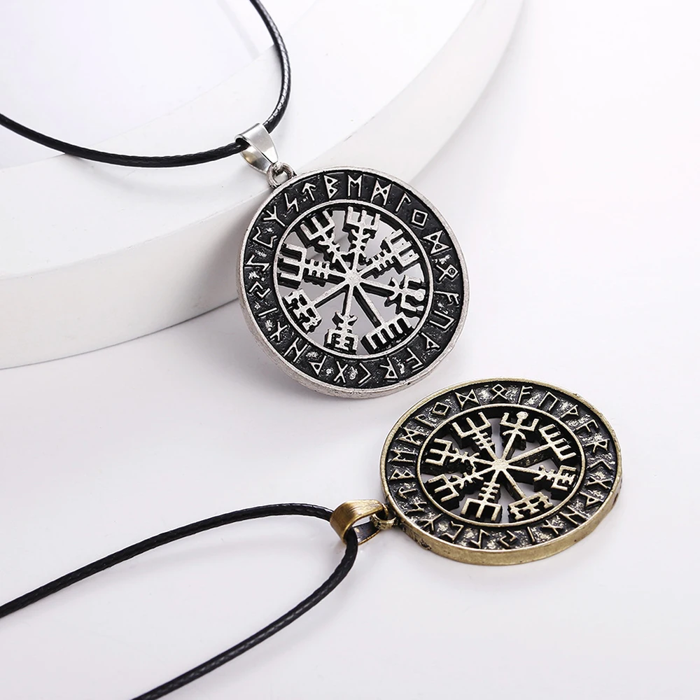 New Odin Symbol Rune Amulet Ally Chain Compass Viking Pendant Necklace Vegvisir Fashion Vintage Necklaces Jewelry Couple Gifts