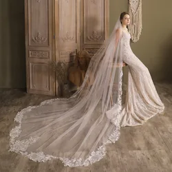 Splendido velo da sposa lungo con Applique floreale veli da sposa avorio con pettine Tulle di alta qualità