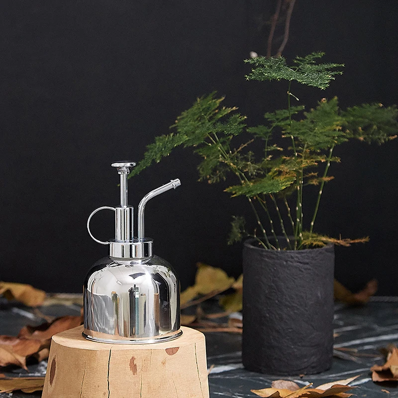 300ML Garden Sprayer Vintage Brass Watering Can Pressing Nozzle Pot Succulent Plants Flower Brass Watering Pot Nordic Style