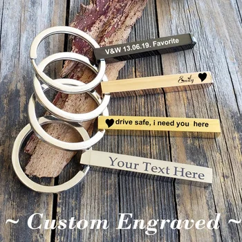 Benutzerdefinierter 3D-Bar-Schlüsselanhänger aus Edelstahl mit vierseitigen Koordinaten, personalisierter gravierter Schlüsselanhänger für Damen und Herren, Geschenk