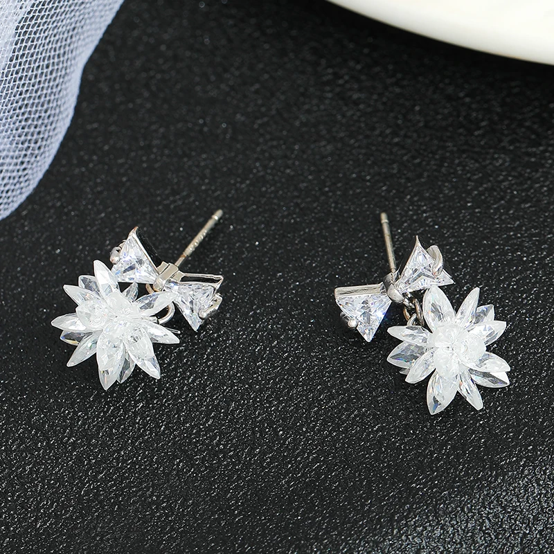 Crystal ice flower bow earrings silver Color needle earrings female  and South Korea sweet zircon  searrings 2021 trend