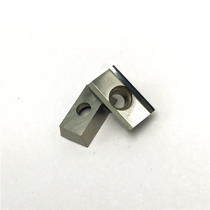 CCMT060204 SM IC907 CCMT060204 SM IC908 الداخلية تحول أداة كربيد إدراج أداة قطع CNC عالية الجودة تحول إدراج