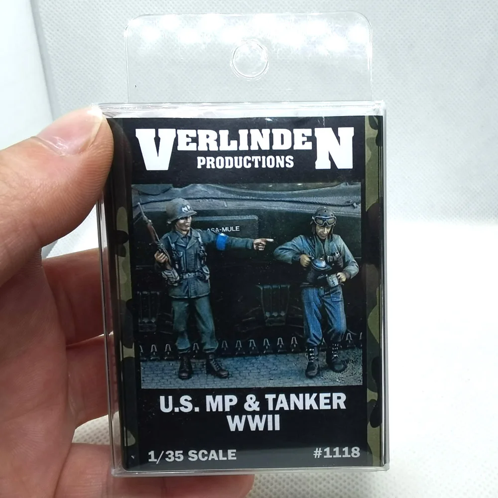 1/35 WWII U.S. MP & Tanker Drinking Coffee (2 Figures/Set) VERLINDEN #1118 Resin Kits Unassembled Uncolored