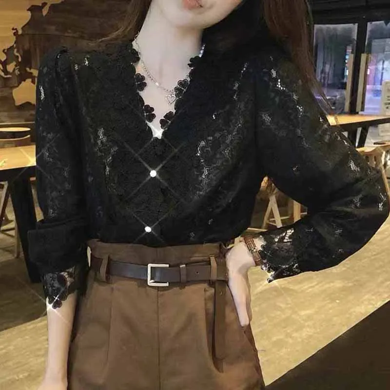 French V-neck Sweet Flower Lace Blouse Women Elegant Loose Women\'s Clothing 2023 Long Sleeve Black Vintage Shirt for Women 17054