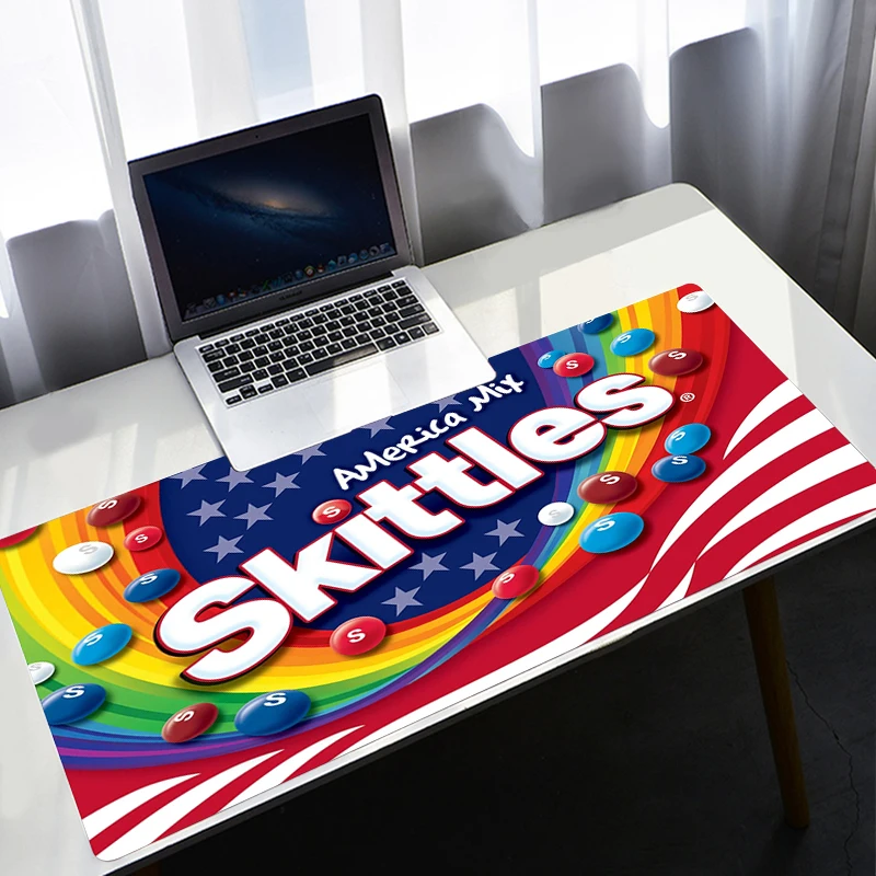 لوحة الماوس Skittles Kawaii فتاة حصيرة مكتبية كبيرة الكمبيوتر ألعاب الألعاب لوحة المفاتيح Mousemat XL سرعة عدم الانزلاق ملحقات الكمبيوتر Mousepad