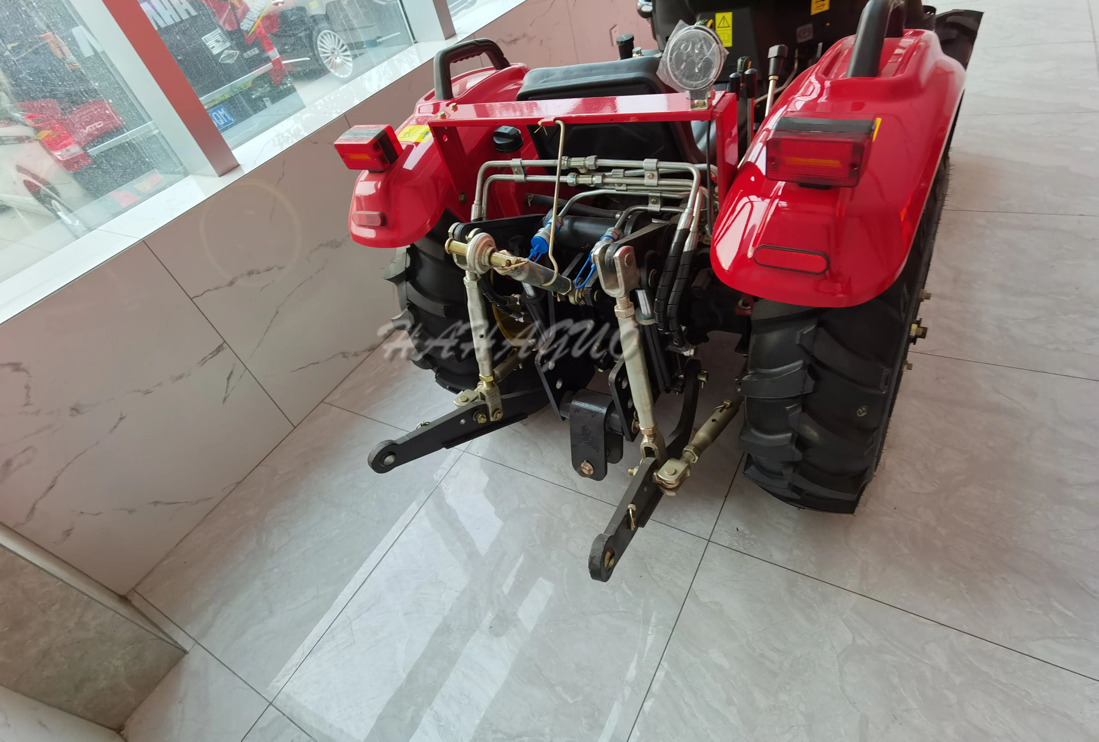 ฟาร์มเกษตรอุปกรณ์ Micro เรือนกระจก Orchard สี่ล้อ50HP 4WD Mini รถแทรกเตอร์