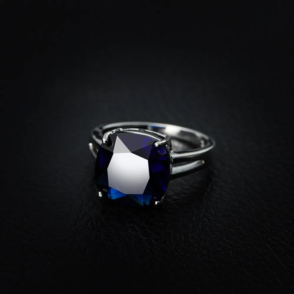 New Fashion Blue Square Cut Four Claws Rings for Women Inlaid Zircon Crystal Stone Wedding Jewelry Female Best Gift Rings
