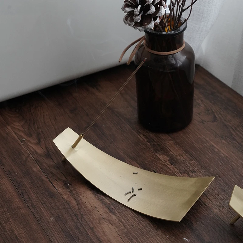 Vintage Bronze Incense Burner Nordic Calming Aroma Base Storage Plate Portable Travelling Accessories Home Office Studio Decor