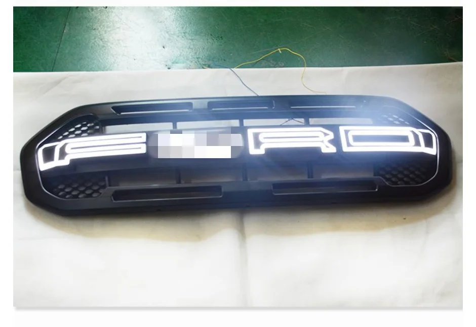 High Quality ABS Front Middle Grill Front Bumper Grille Racing Grills With LED Letters For Ford Ranger T8 2018 2019